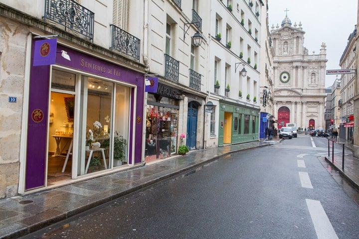 The places to buy French organic beauty products in Paris, like at Senteurs de Fée with its purple shop front in the Marais.