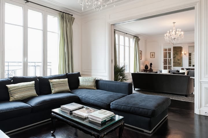 HiP Paris Blog » Before & After: The Renovation of Haven in Paris ...