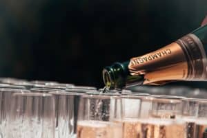 How to choose champagne for New Year's Eve by HiP Paris