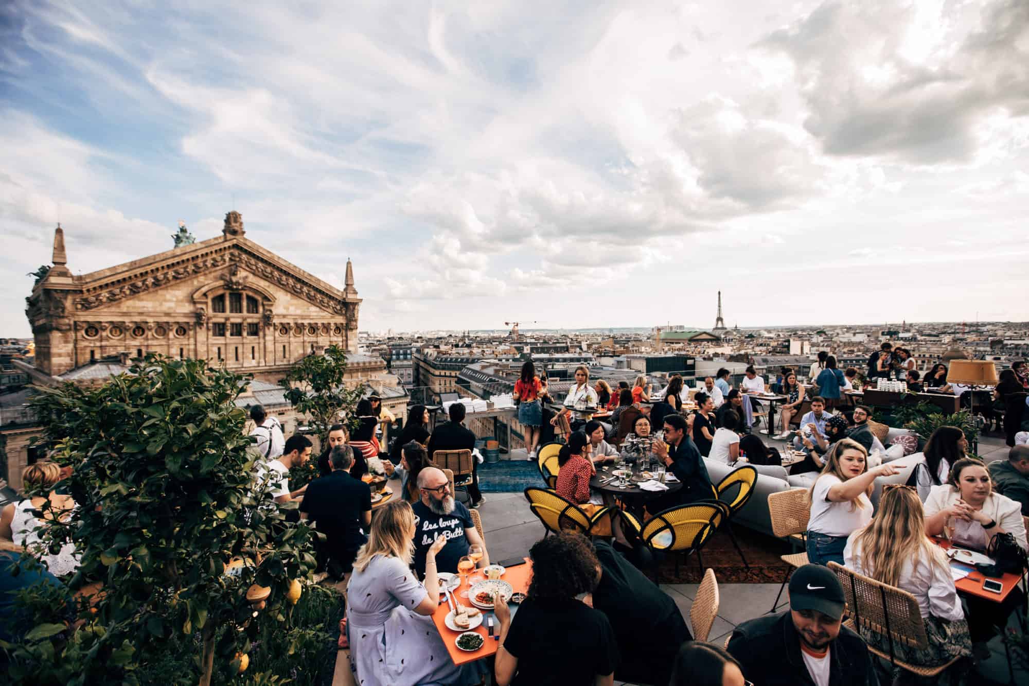 Paris’ Best Rooftop Bars for Sunset Views