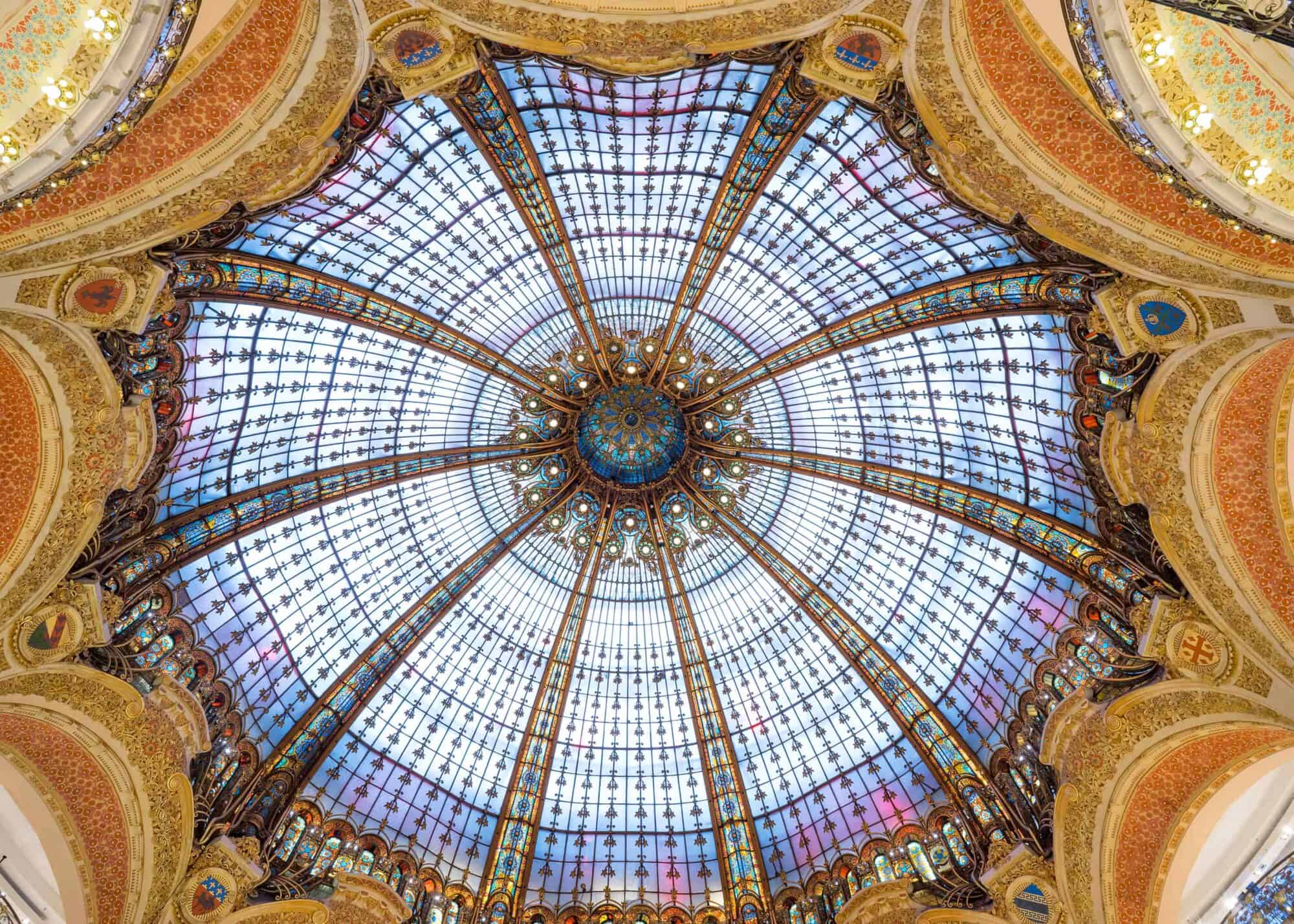 the cupola of Galeries Lafayette Hausmann in daylight.