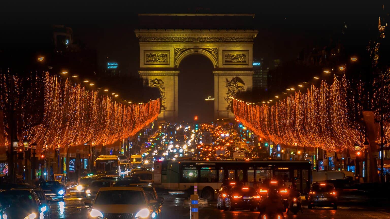 Christmas Eve & Christmas Day in Paris: Where to Eat