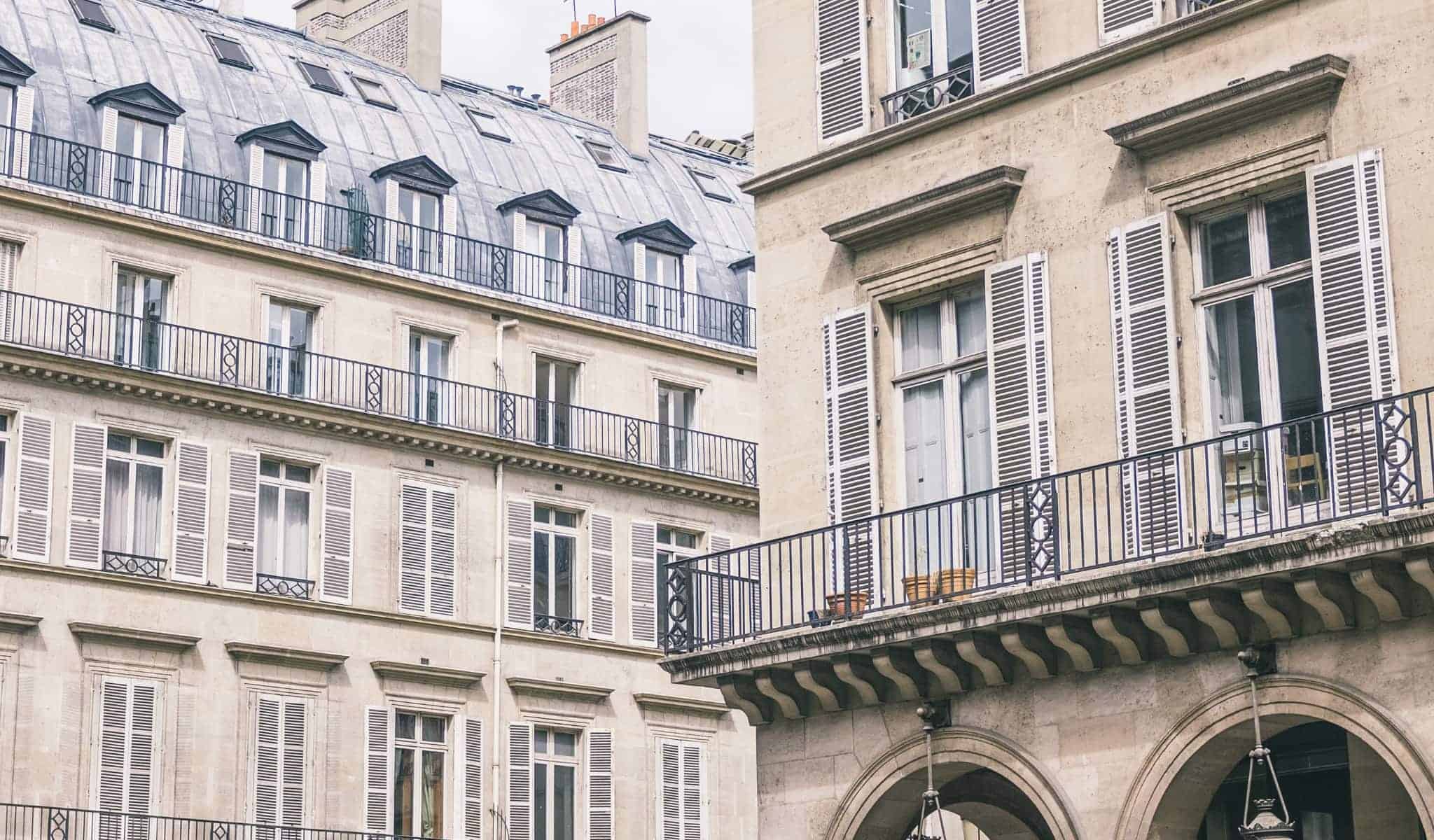 A view of building facades and balconies in Paris