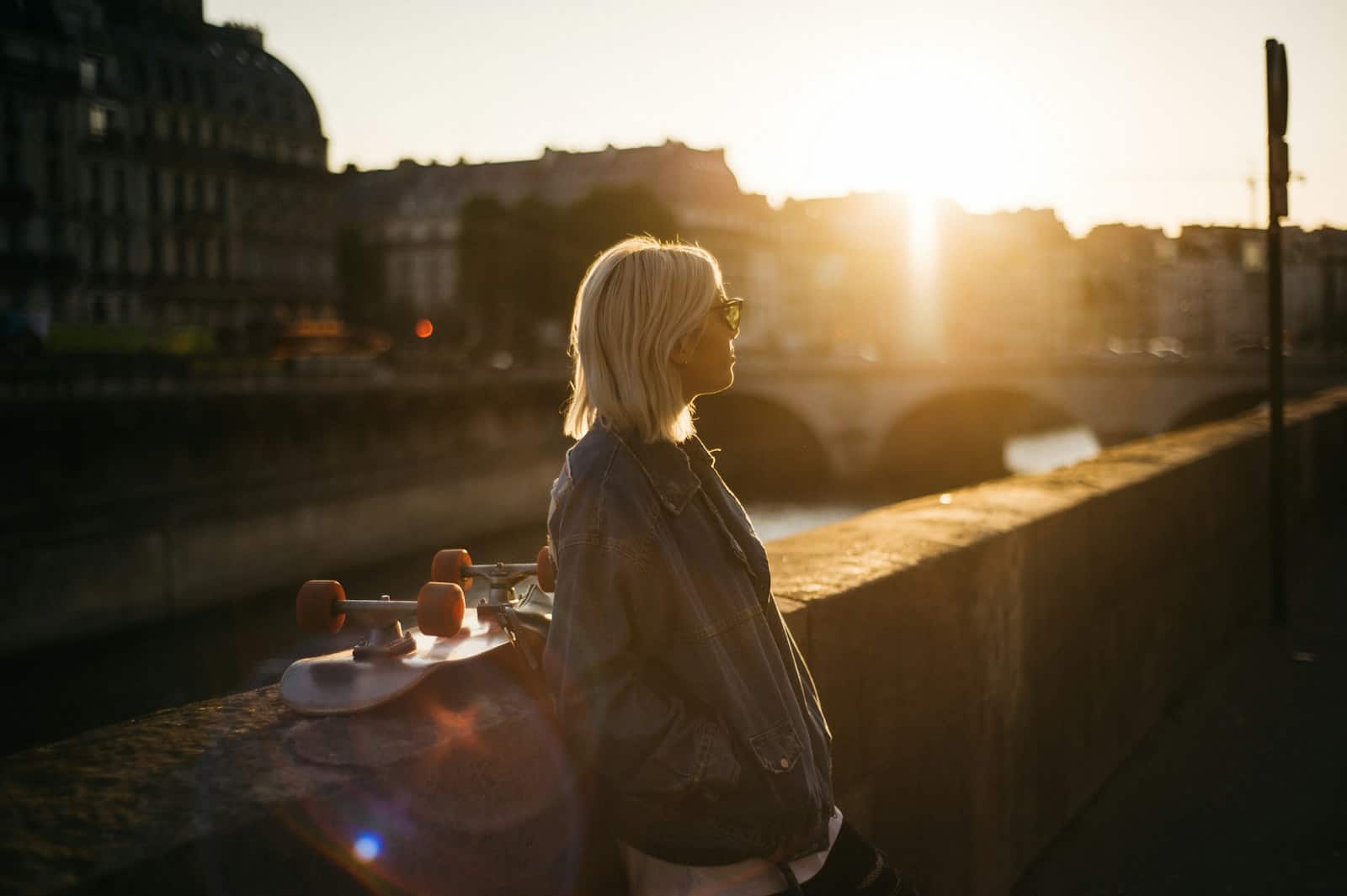 A Single’s Guide to Surviving Paris on Valentine’s Day: 6 Ways to Celebrate