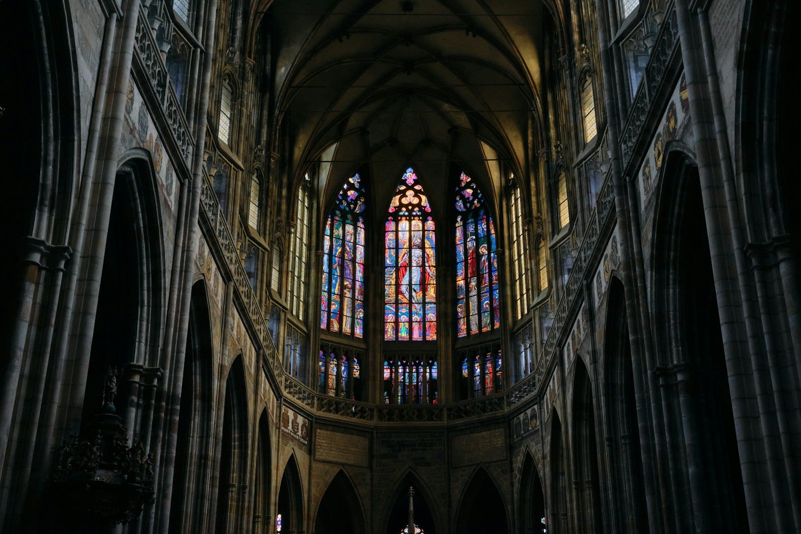 A large cathedral with a stained glass window